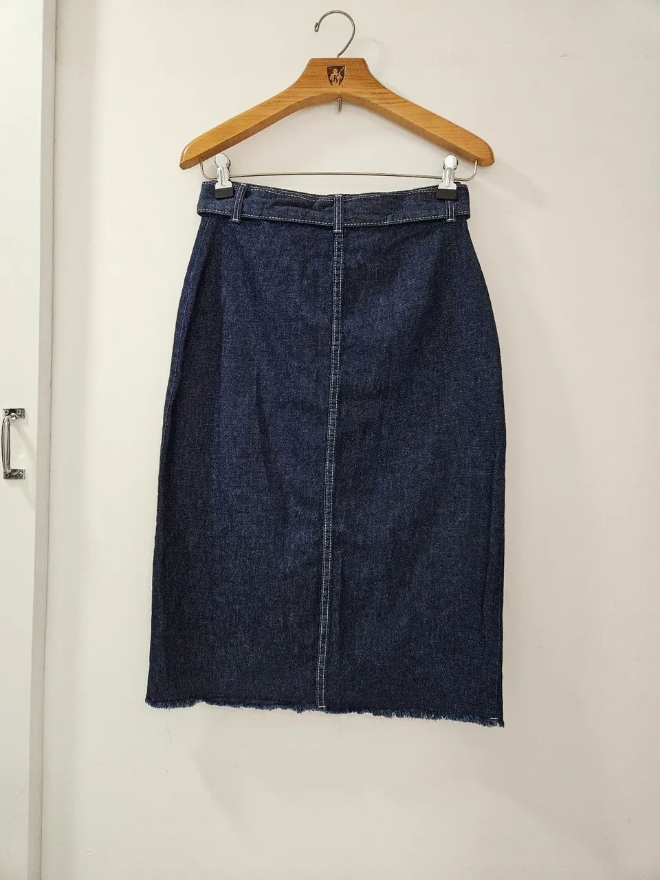 Saia Jeans Botões - Tamanho M - Foto 2