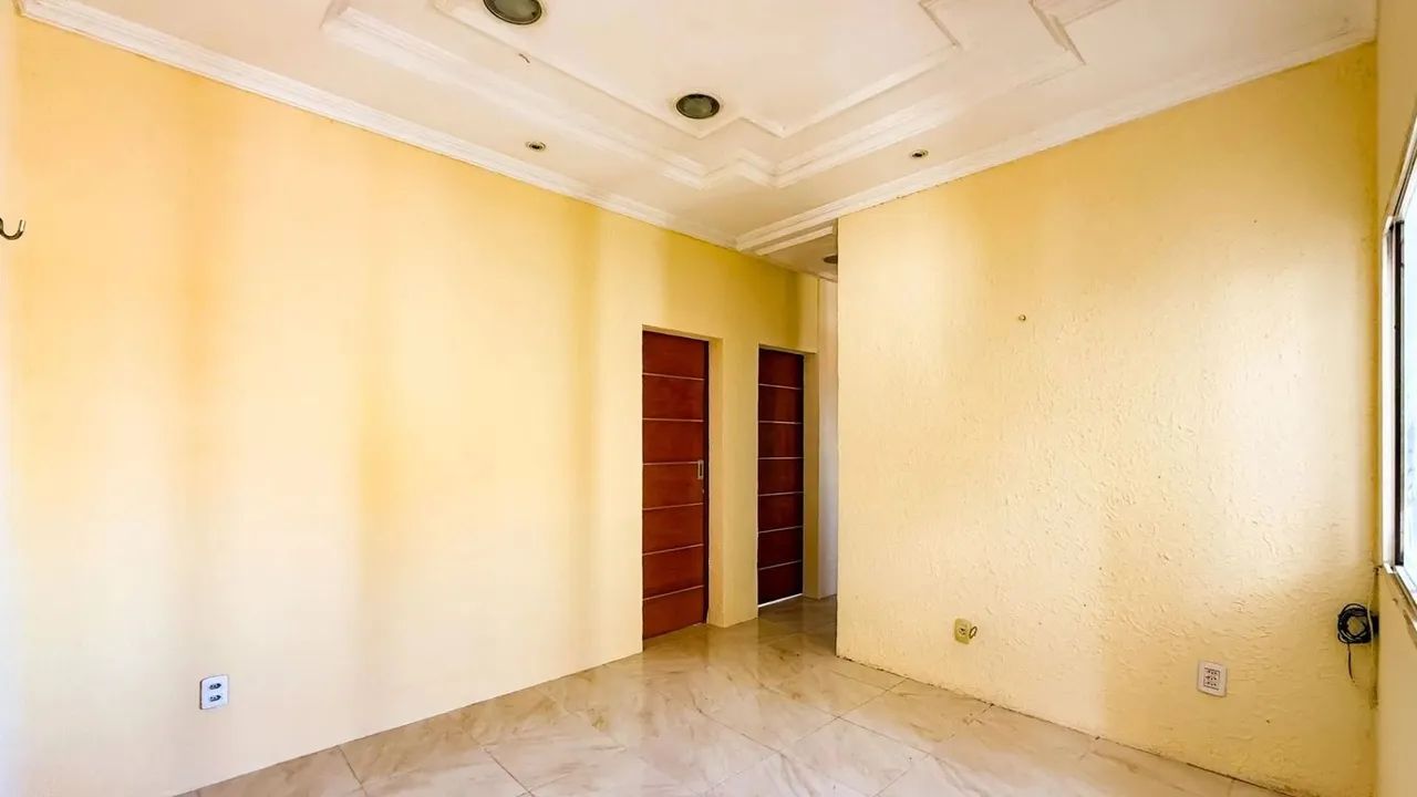Apartamento de 42,89 m² com 2 quartos, reformado no Bairro Bom Sucesso