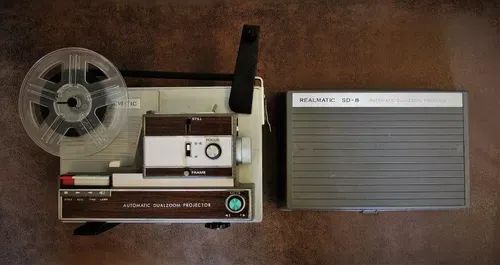 Projetor Cinema Realmatic Sd-8 - Made In Japan - Anos 60 - Foto 2