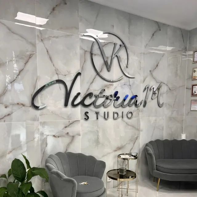 Letreiro Decorativo com Acabamento Espelhado - 110x60