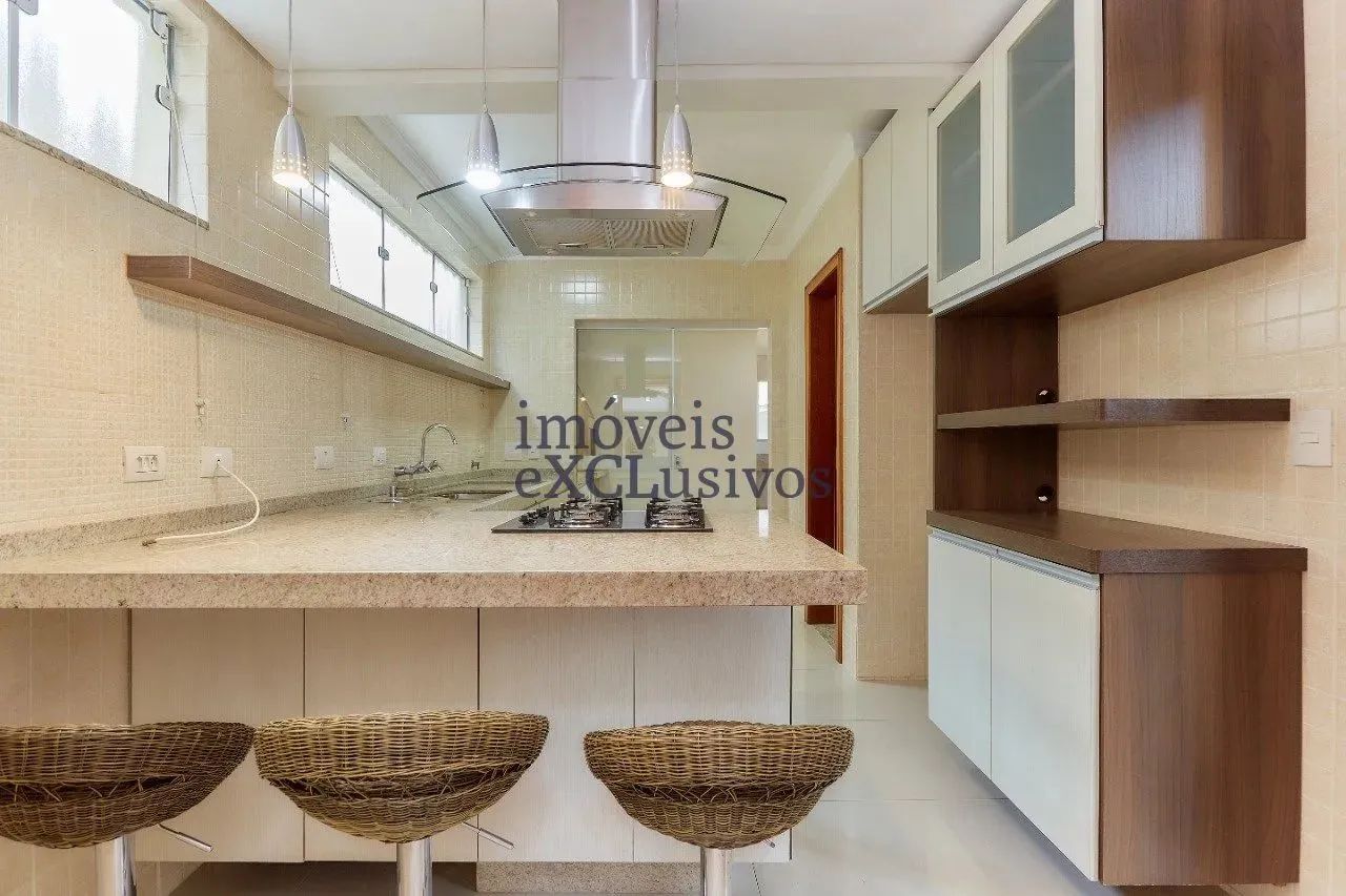 CASA EM CONDOMÍNIO PARA LOCAÇÃO COM 5 SUÍTES E 2 VAGAS - Foto 2