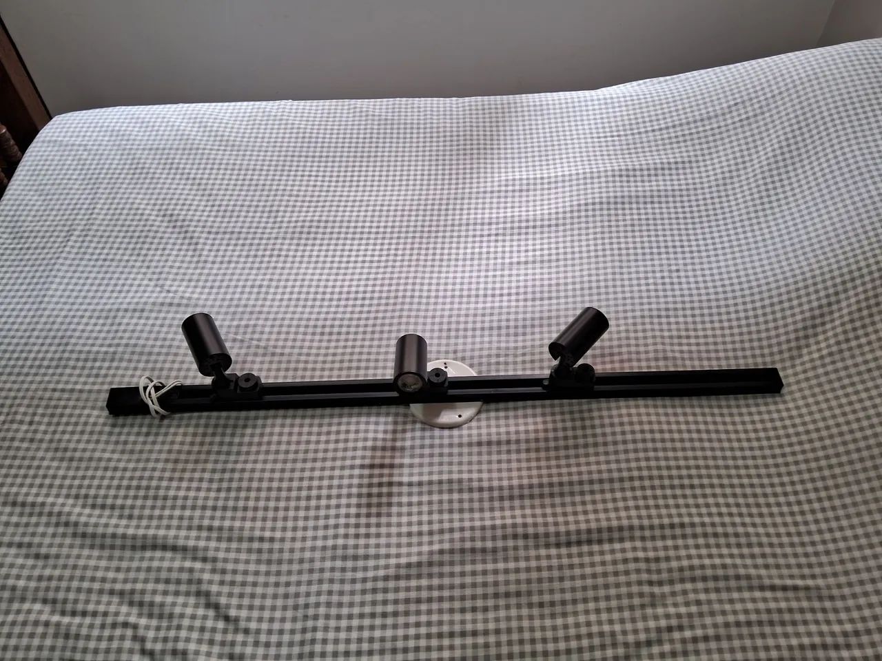 Trilho para 3 Lâmpadas, * 