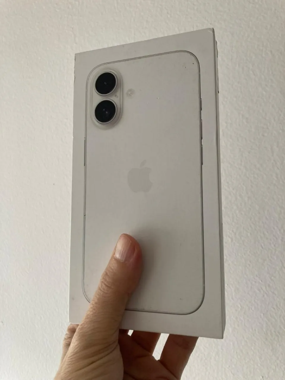 IPhone 16 Plus 128GB Branco - Novo lacrado - Retire em loja física na Savassi