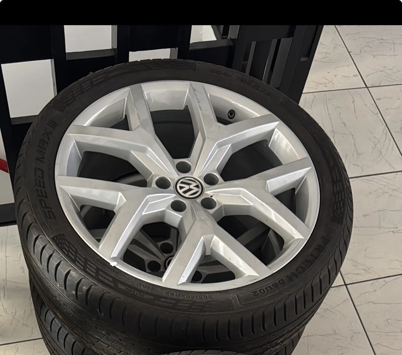 JOGO RODA AMAROK ARO 22