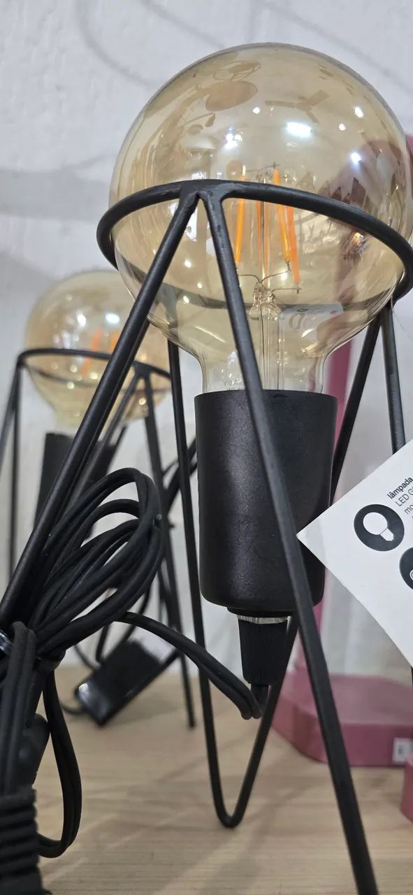 PAR DE LUMINÁRIA DE MESA SPUTNIK COM LÂMPADA - Foto 4