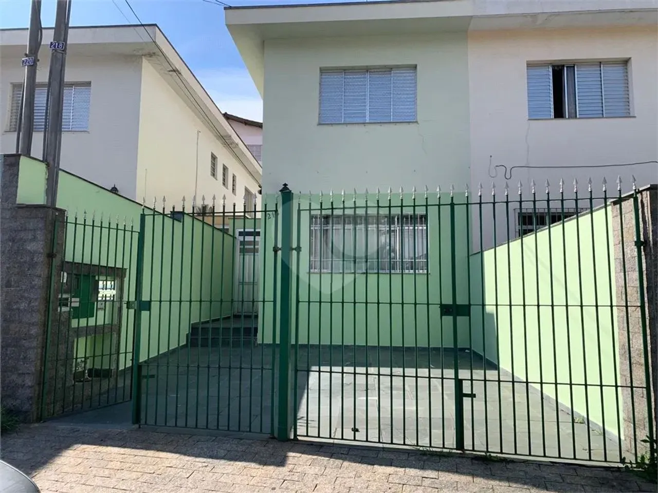 Sobrado com 3 quartos para locação em Parque São Domingos - SP