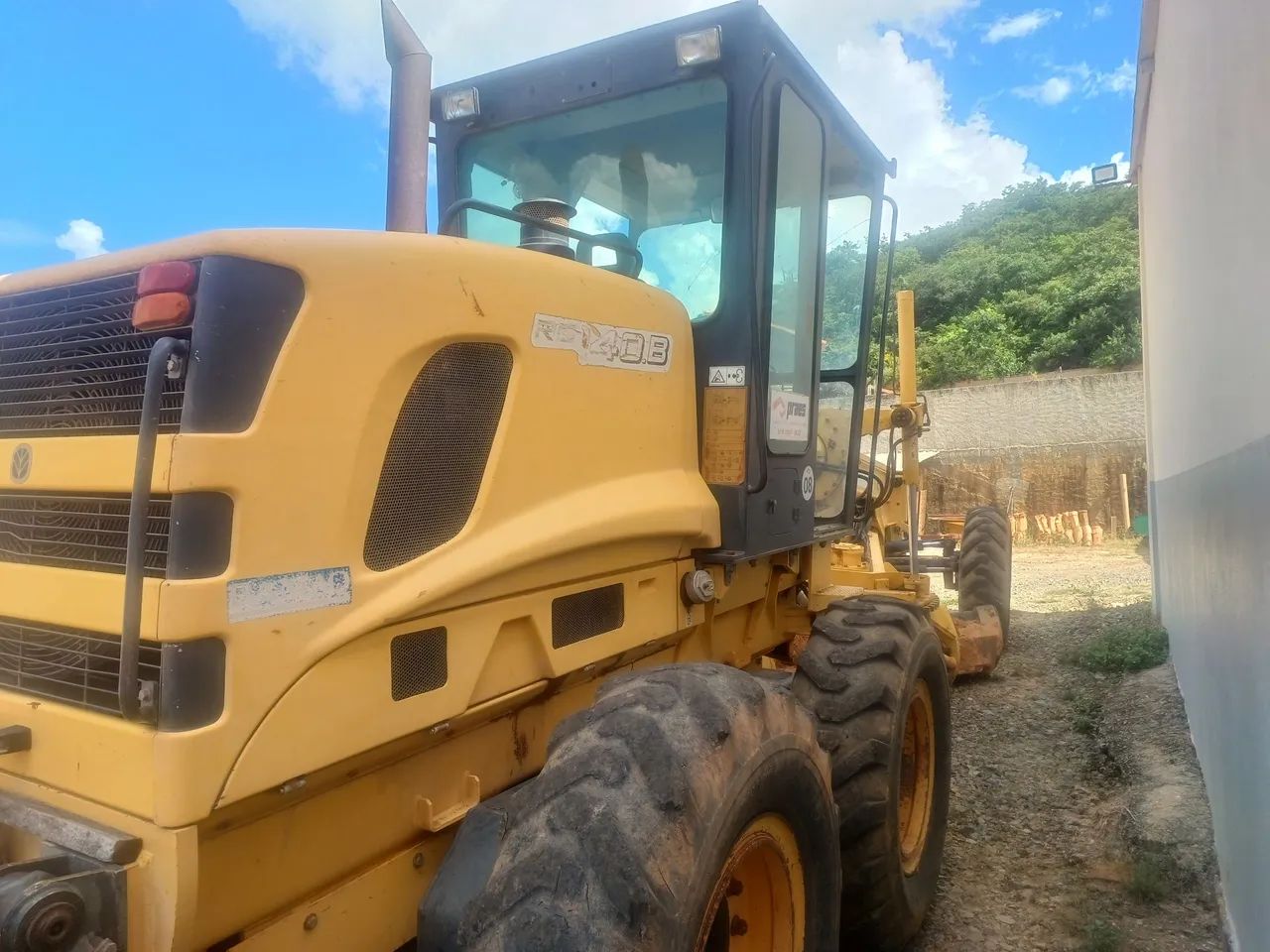 Motoniveladora New holland RG140b - Foto 3
