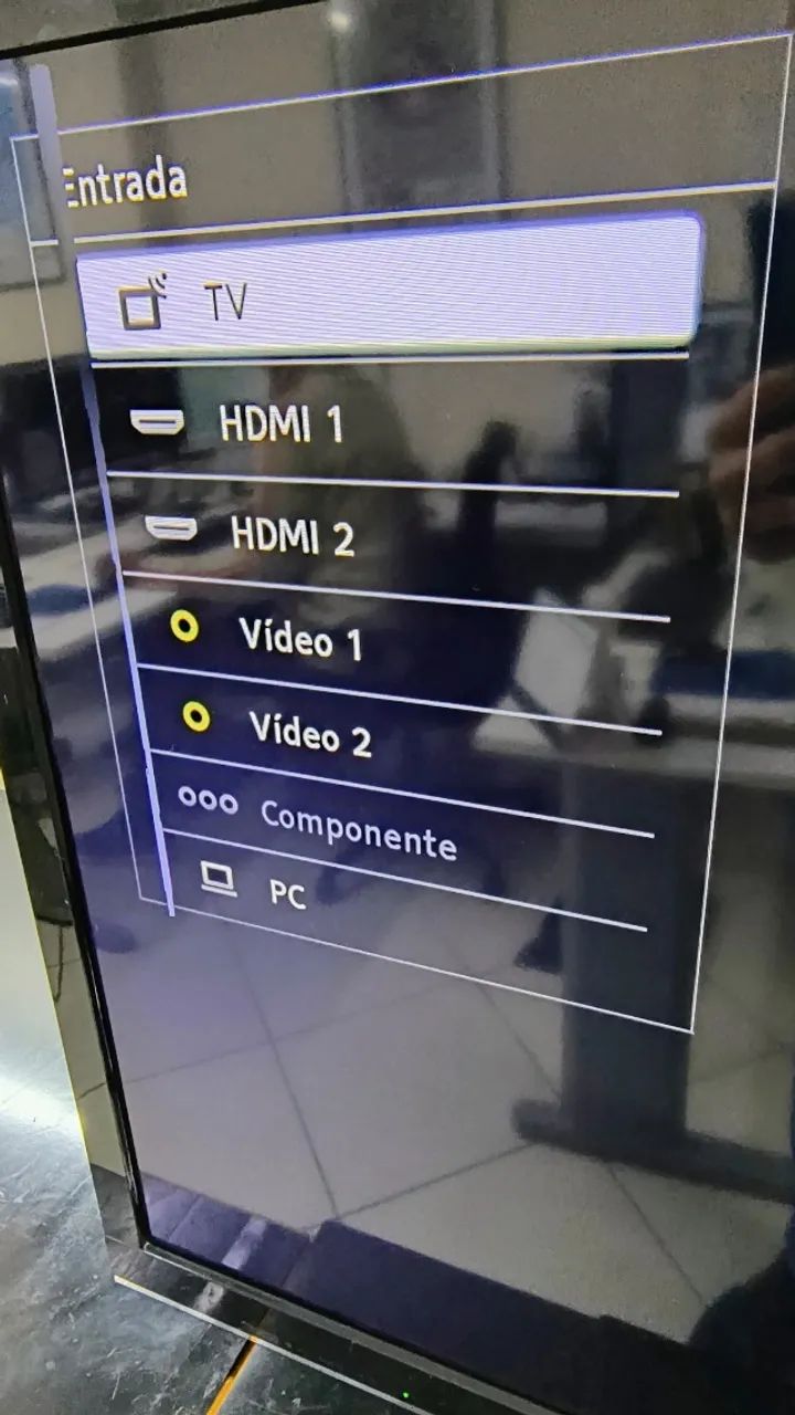 Televisao Sony 40 Polegadas VGA RCA HDMI R$ 250 Detalhe na tela 113242-6364 - Foto 4