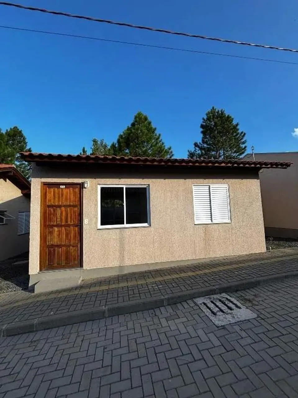 Casa NUNCA HABITADA com 2 dormitorios.