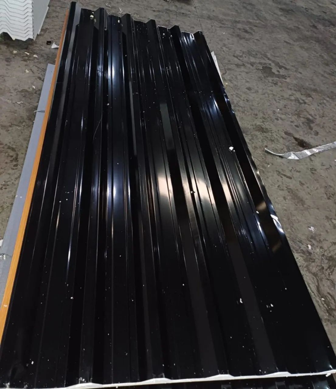 Telha Metálica Preta - Alta Qualidade