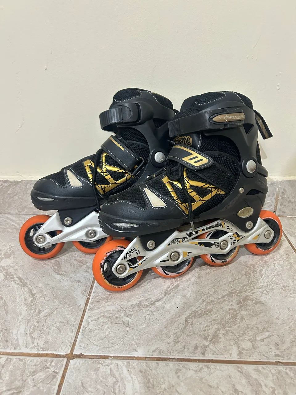 PATINS INLINE CRÈME