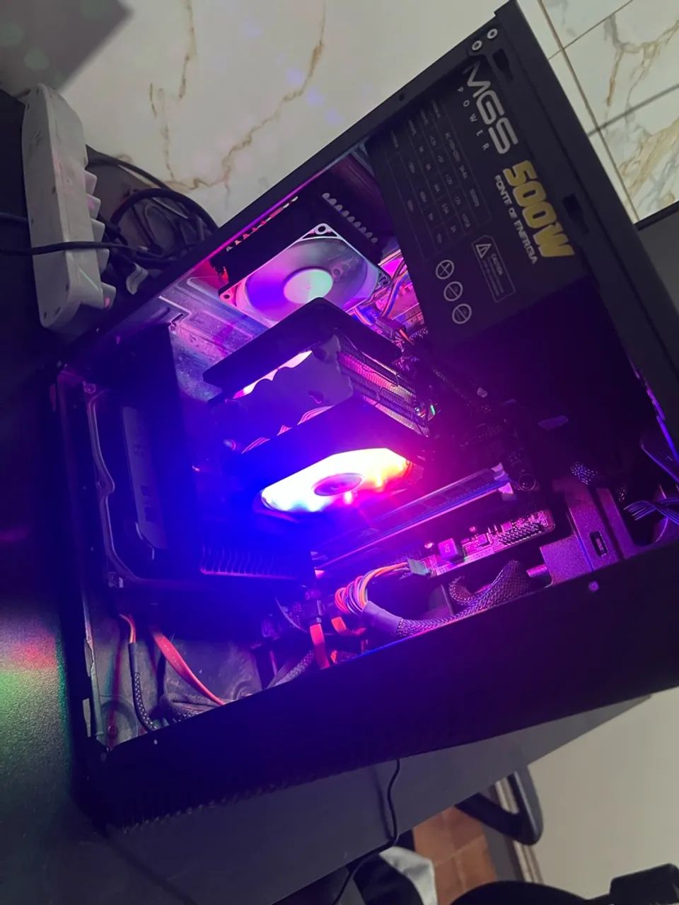 PC GAMER DE ENTRADA +PERIFERICOS + MESA - Foto 2