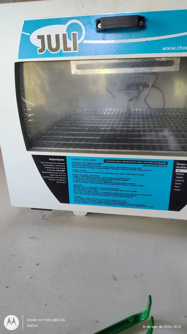 Chocadeira com ovoscópio 220v - Foto 3