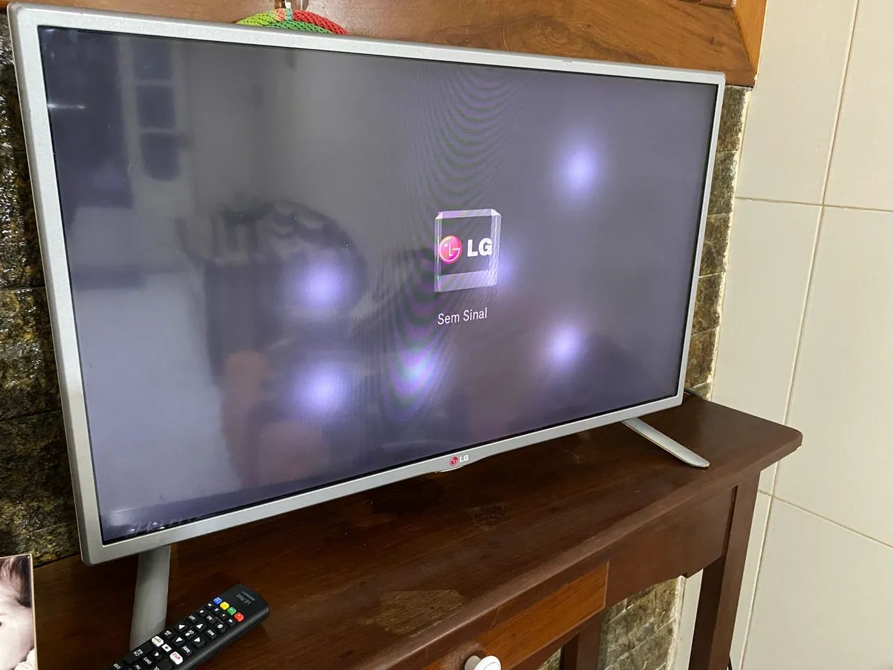 Vendo Smart TV LG 32 polegadas  - Foto 2