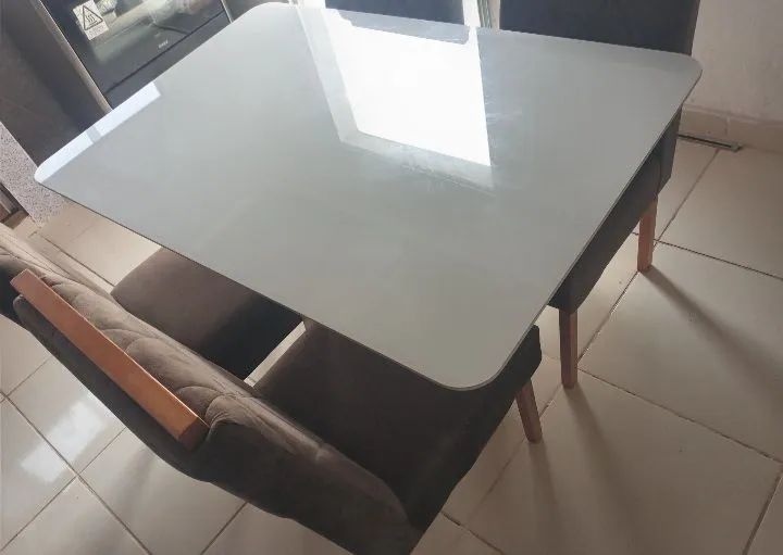 Mesa madeira massiça