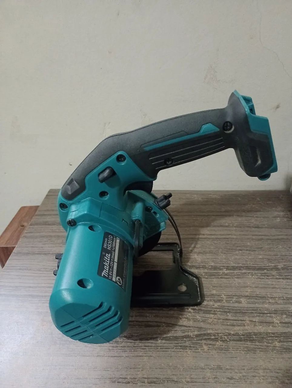Serra circular compacta makita  - Foto 2