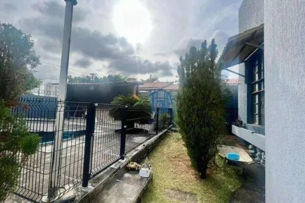 CASA AMPLA COM 4 QUARTOS, SUÍTE E 360M² DE TERRENO À VENDA EM NEÓPOLIS! - Foto 5