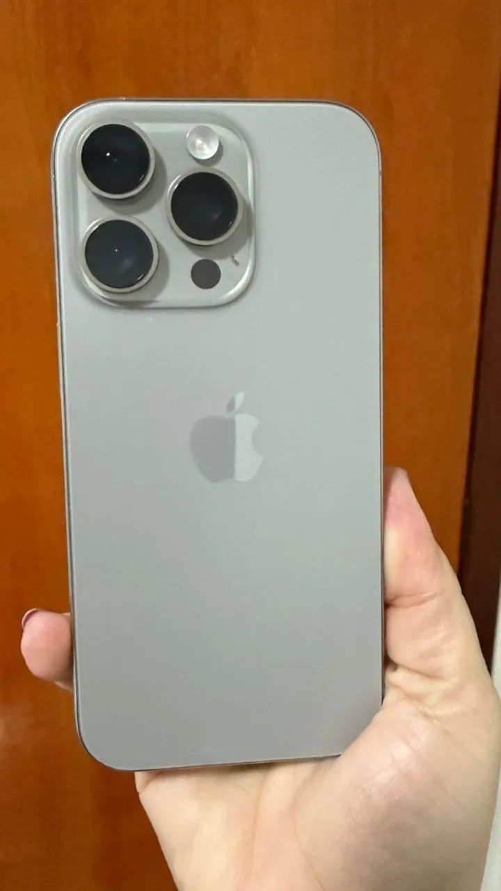 Vendo Iphone 16Pro: 256GB - Cor cinza - Foto 3