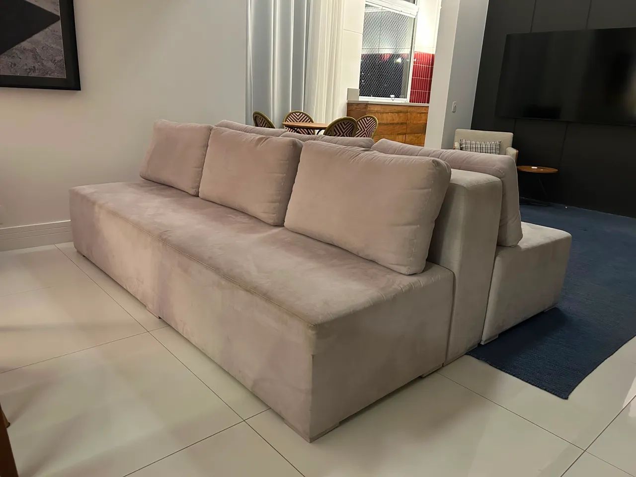 Sofá grande com chaise - Foto 3