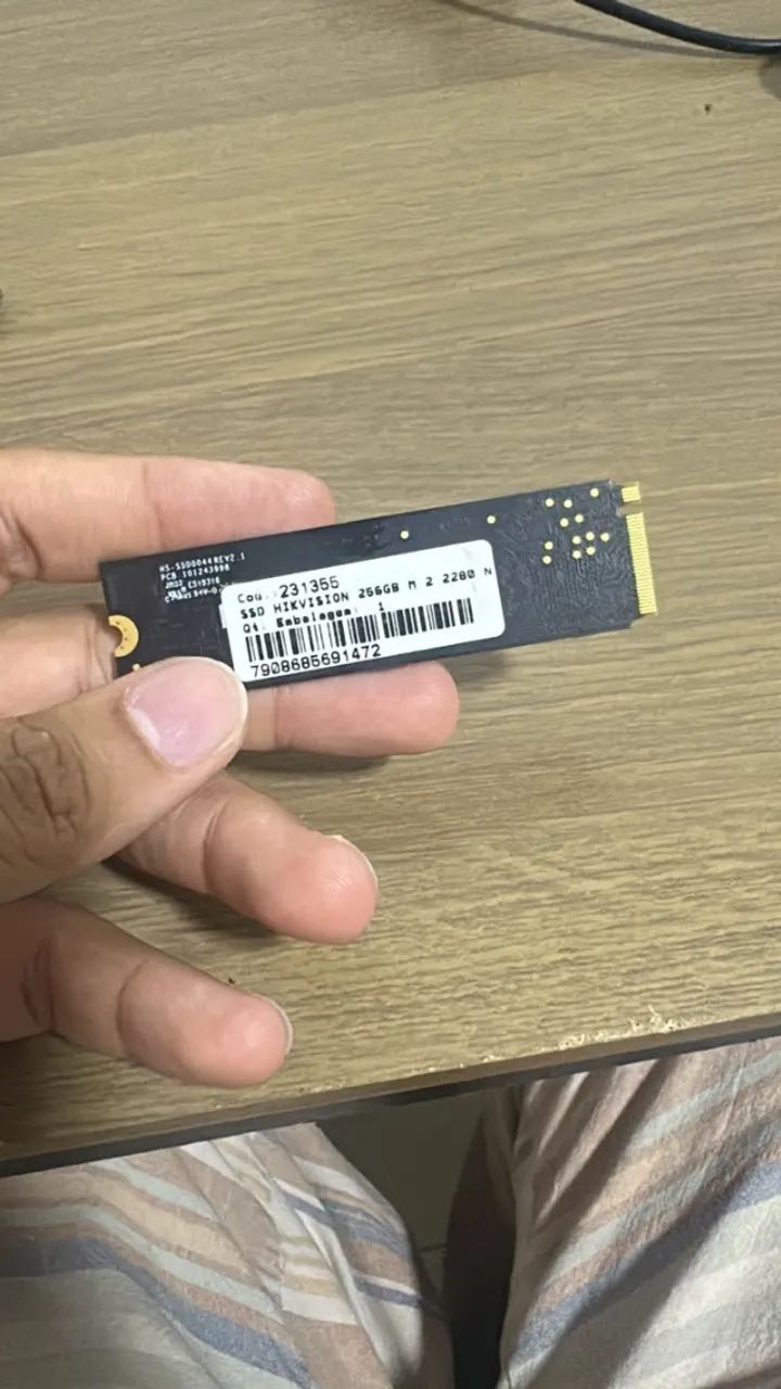 SSD 256 GB  HIKVISION - Foto 2