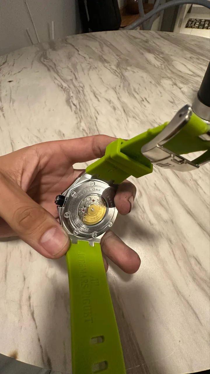 Audemars Piguet Royal Oak Offshore Diver 42 mm  - Foto 5