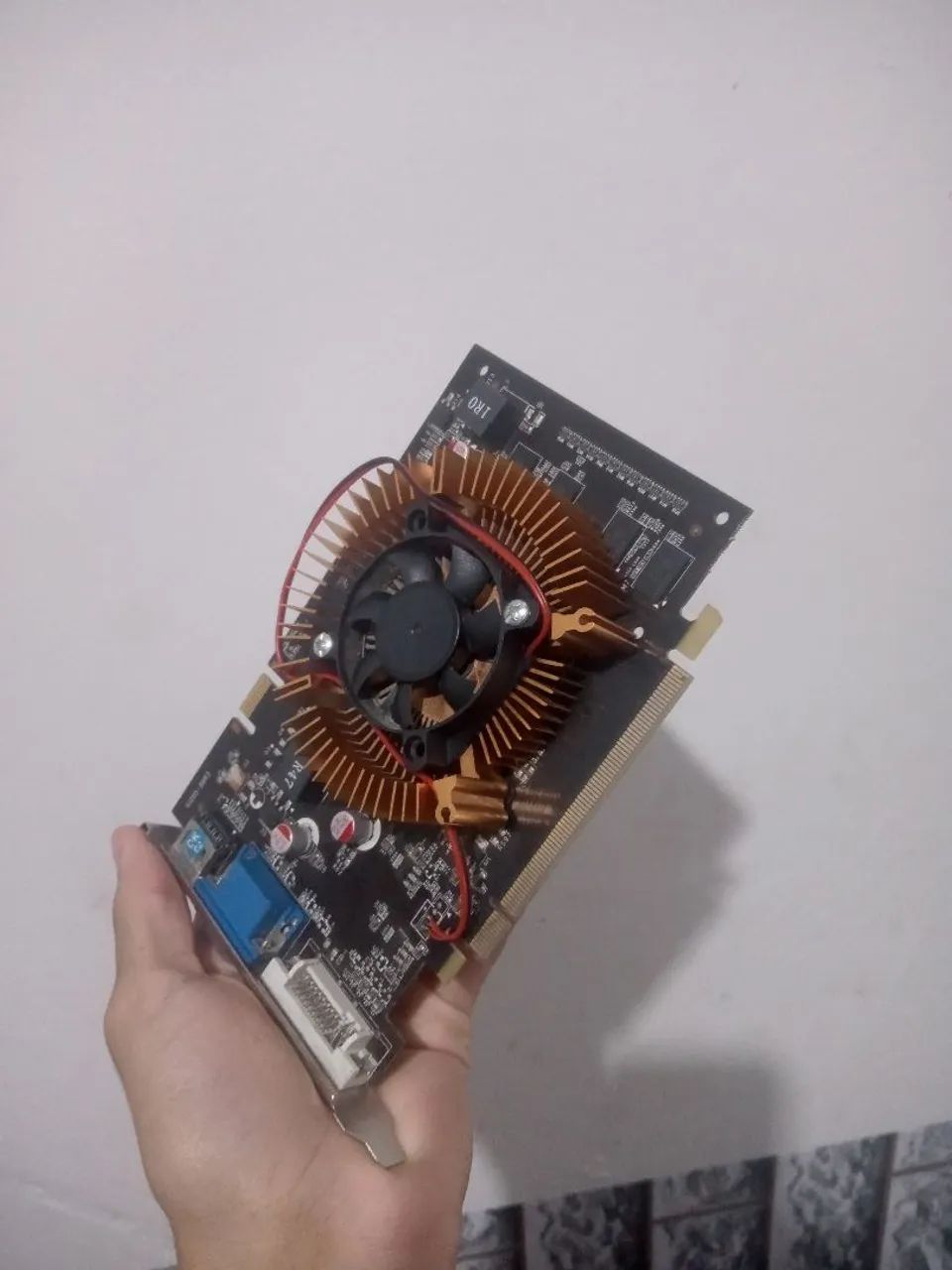 Placa de vídeo 9500GT 1GB