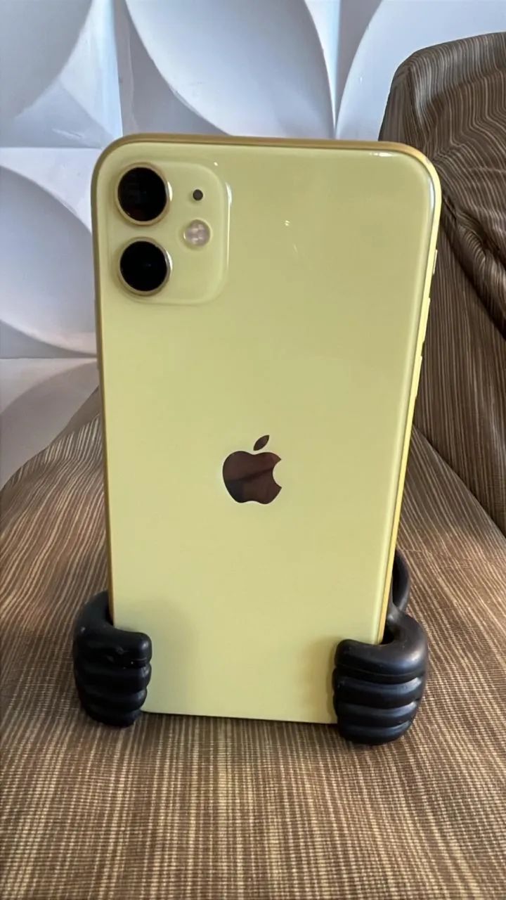 iPhone 11 64gb seminovo - Celulares e Smartphones - Caminho das
