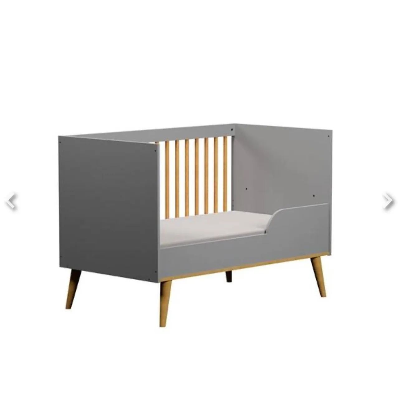 Vende-se um berço