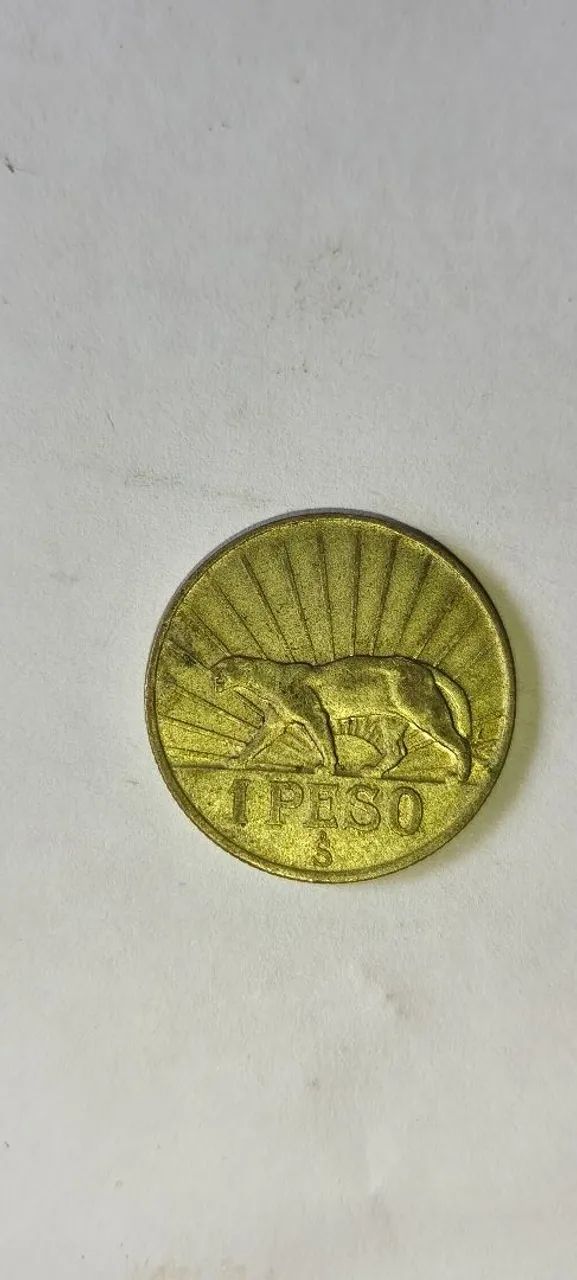 moeda de 1 Peso de Prata do Uruguai, emitida em 1942
