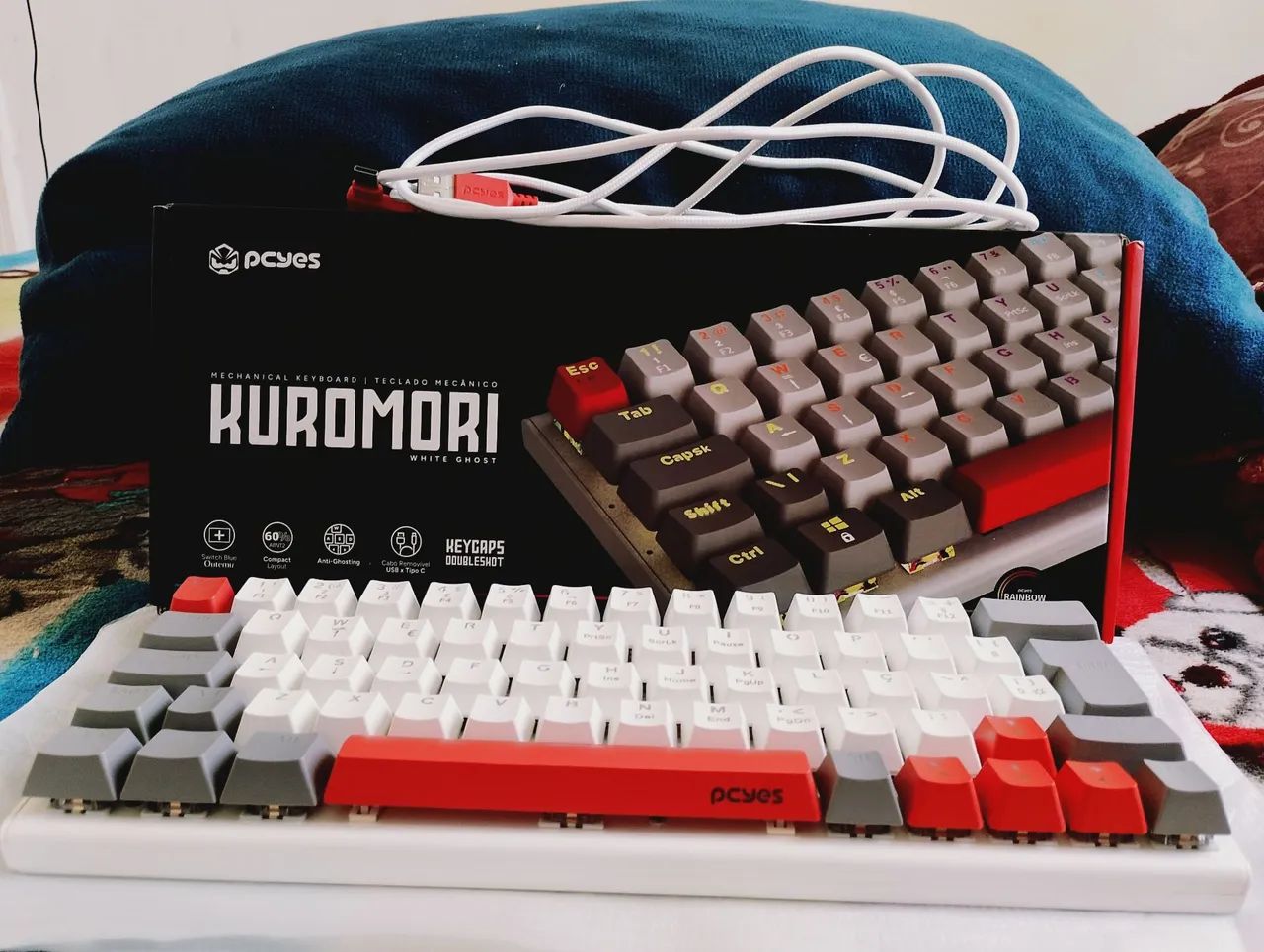 TECLADO 60% RGB 