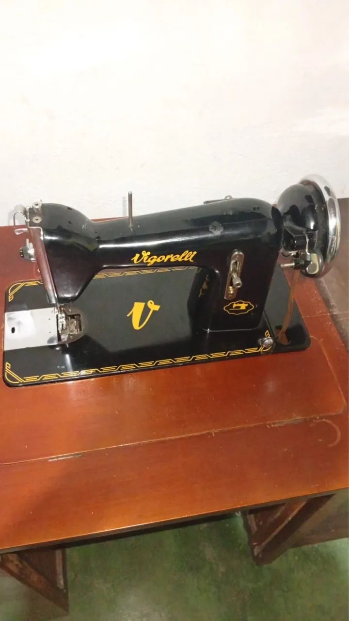 Máquina de costura 