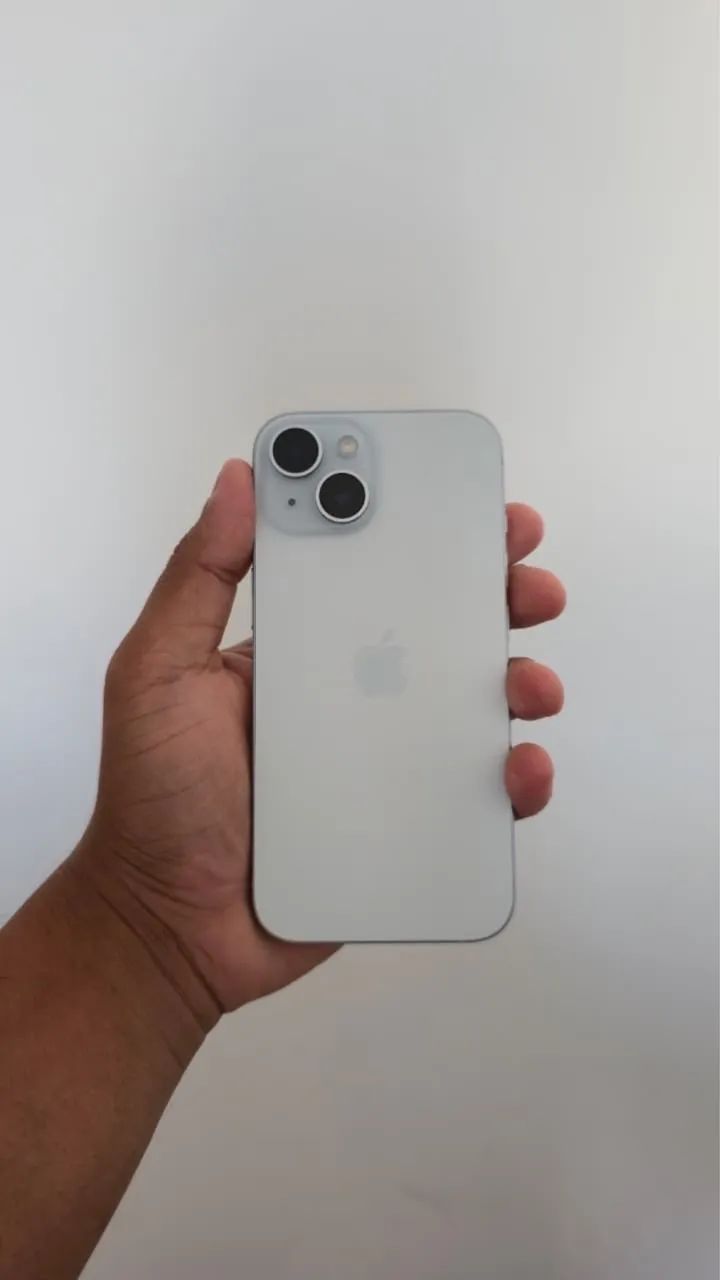 iPhone 15 256GB