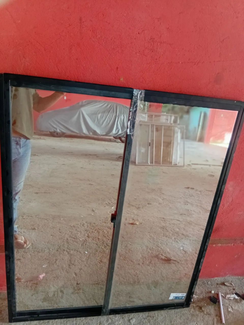 Janela de alumínio 120x100 preta espelhado  - Foto 2