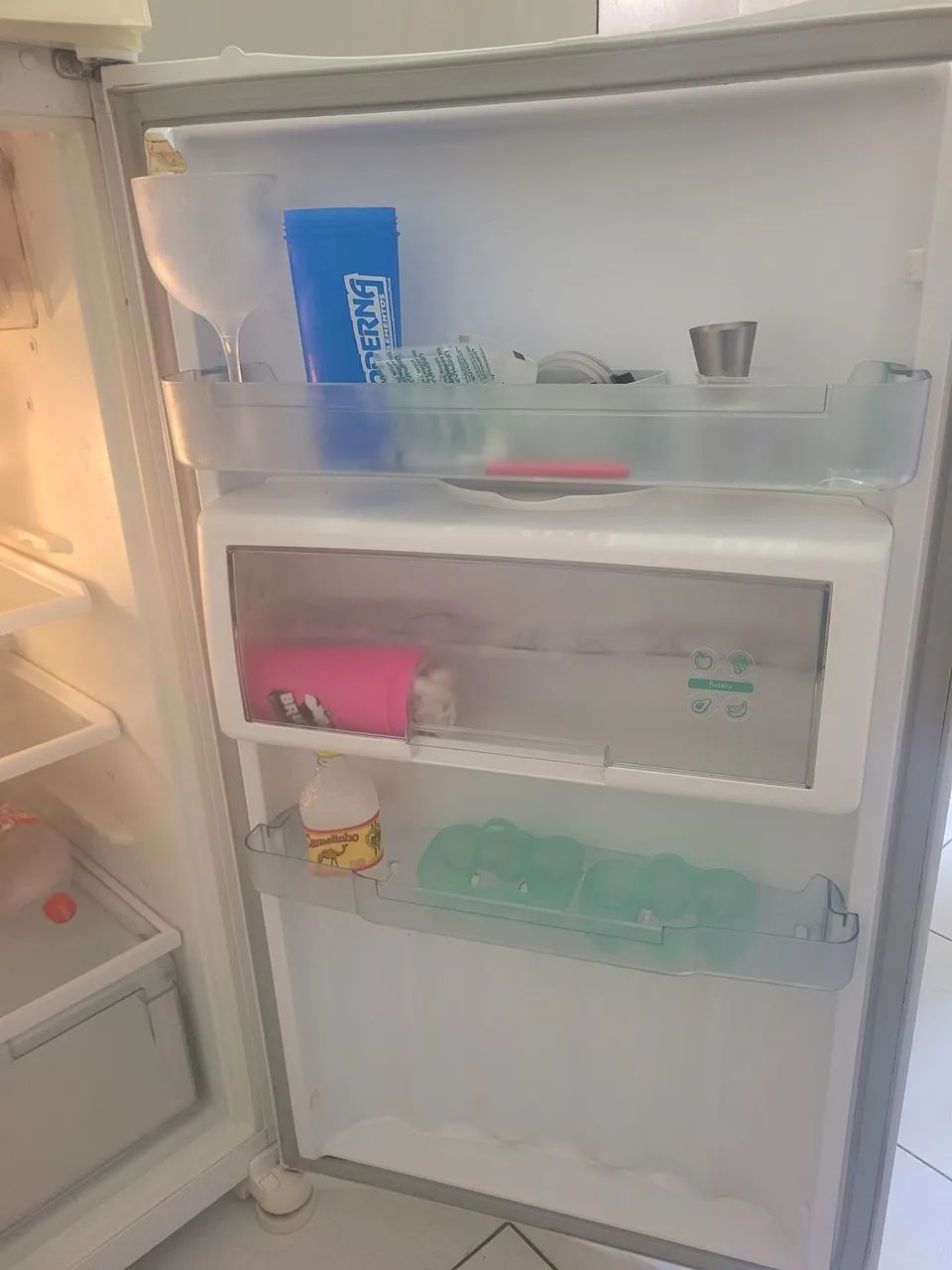 Geladeira em ótimo estado de conservação, funcionando perfeitamente, - Foto 5