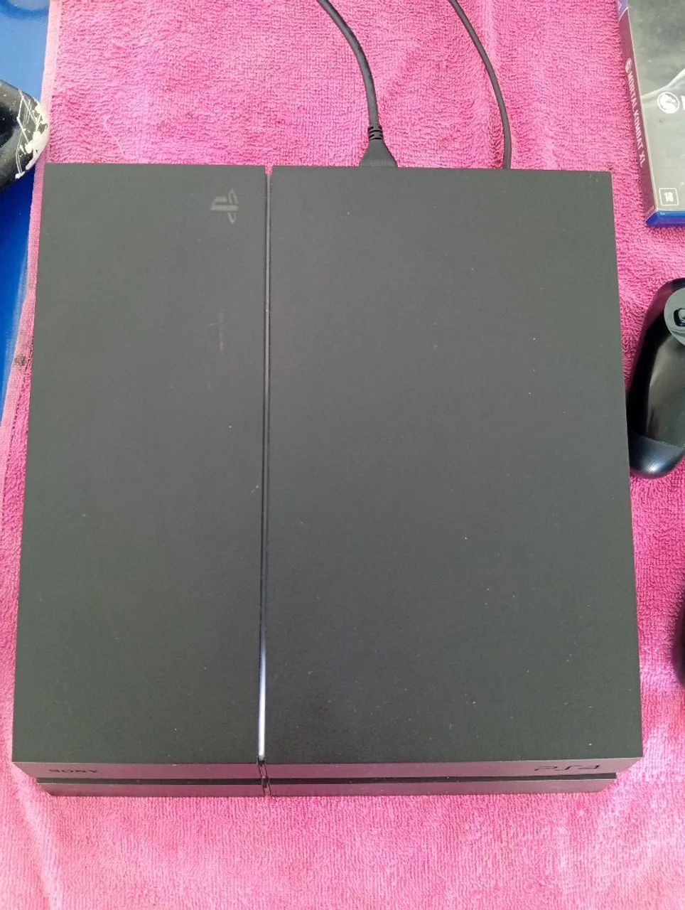Playstation 4 fat com 9 jogos e dois controles  - Foto 4