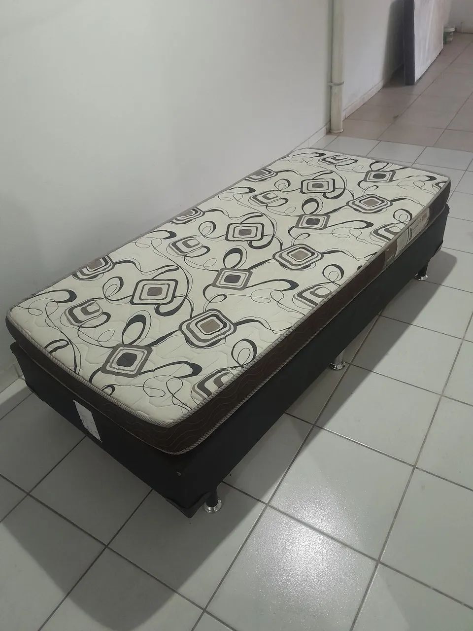 VENDO CAMA DE SOLTEIRO  - Foto 2
