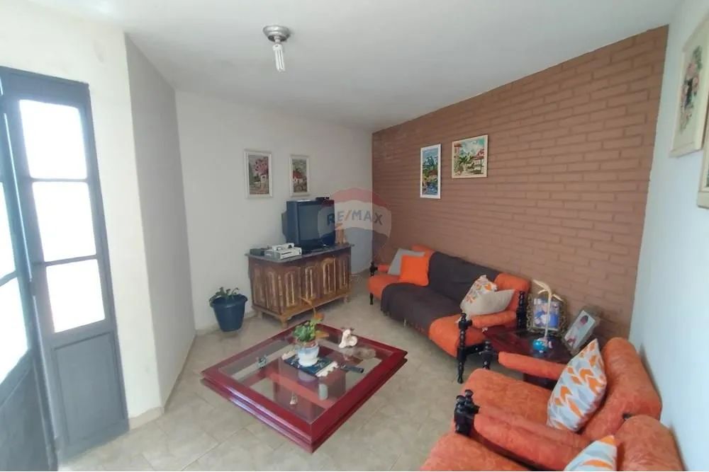 Casa a Venda - Bairro Garcia - Lins SP - Foto 4