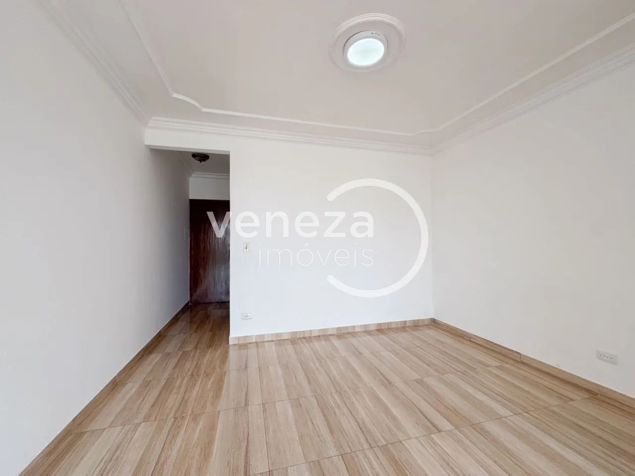 Apartamento para alugar no Edifício San Lorenzo, Centro de Londrina - Foto 5