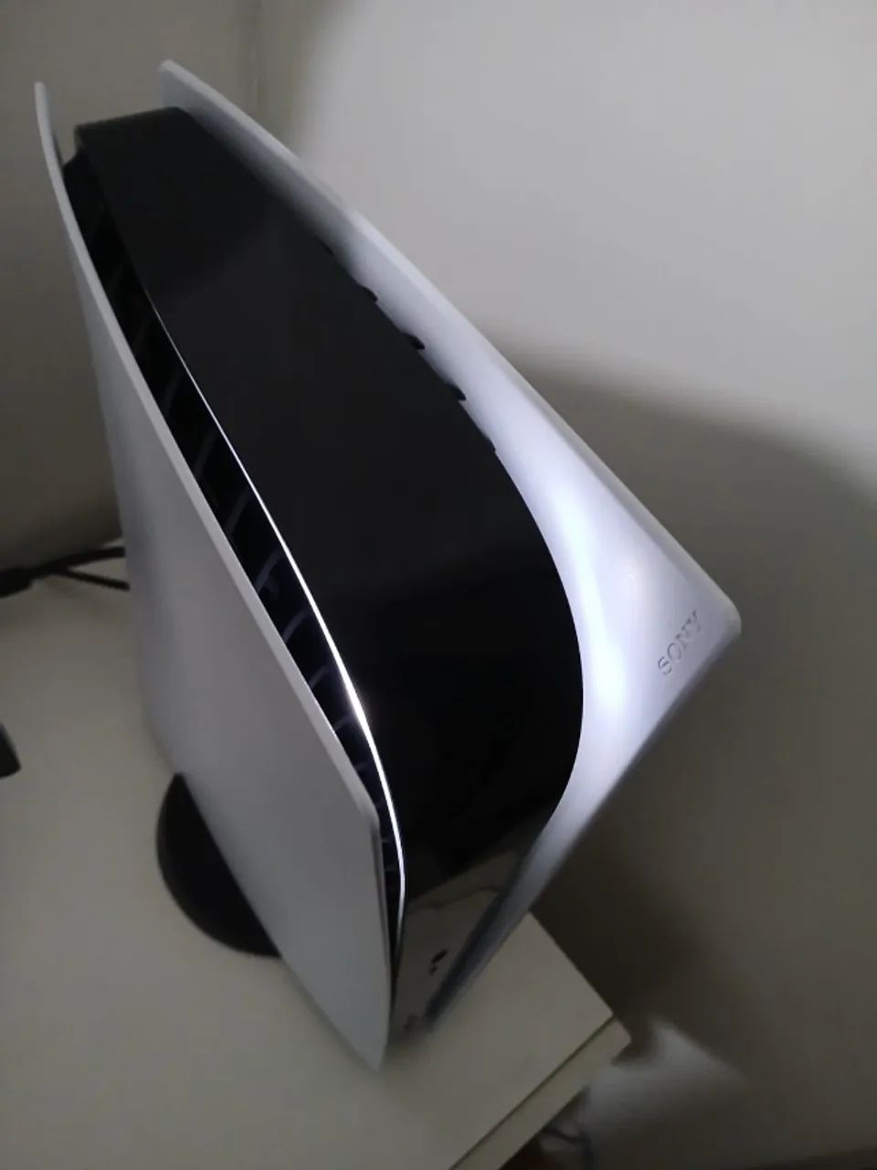 Playstation 5. com 1 controle o outro dou de brinde - Foto 2