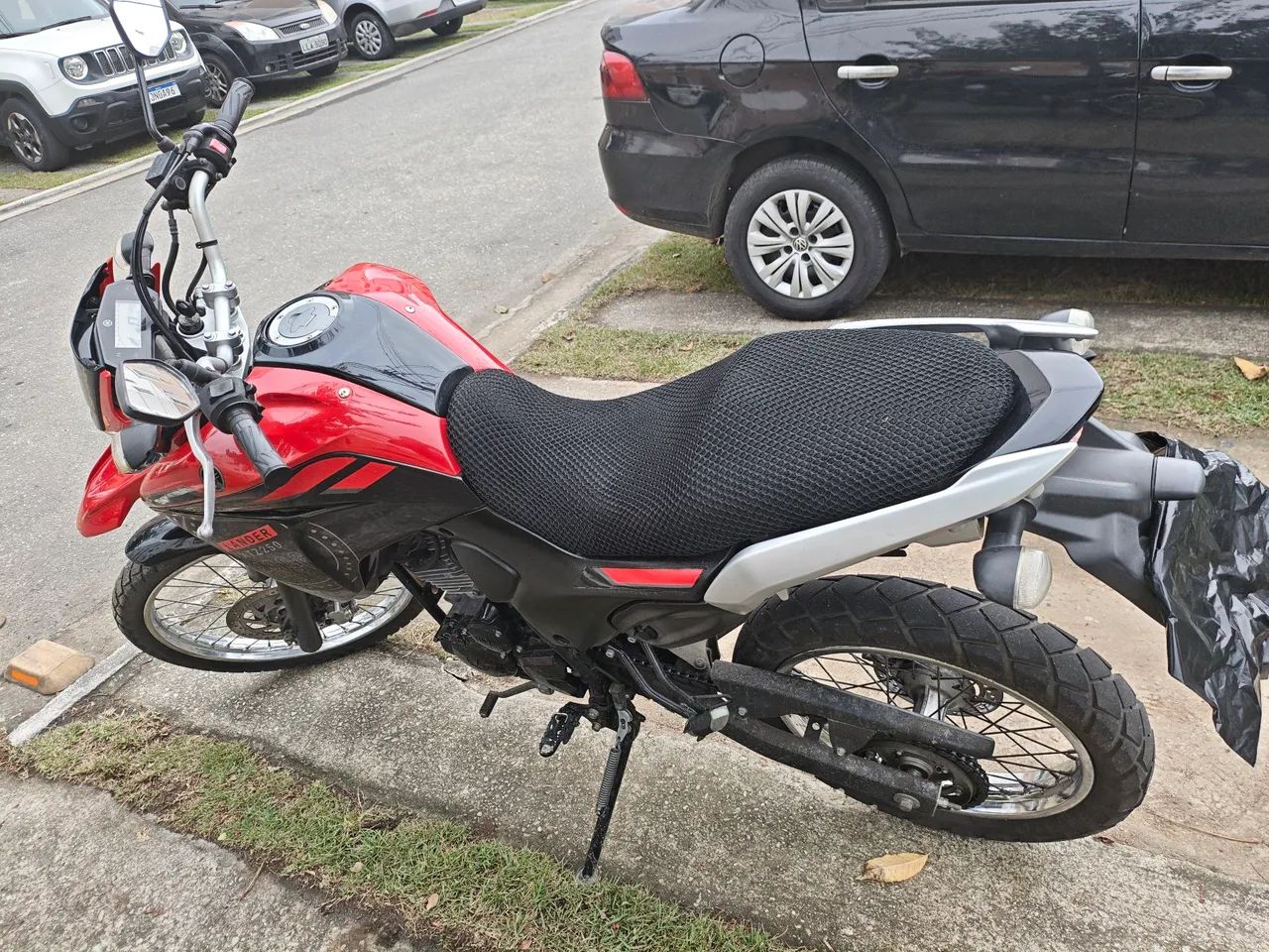 Lander 250  - Foto 2
