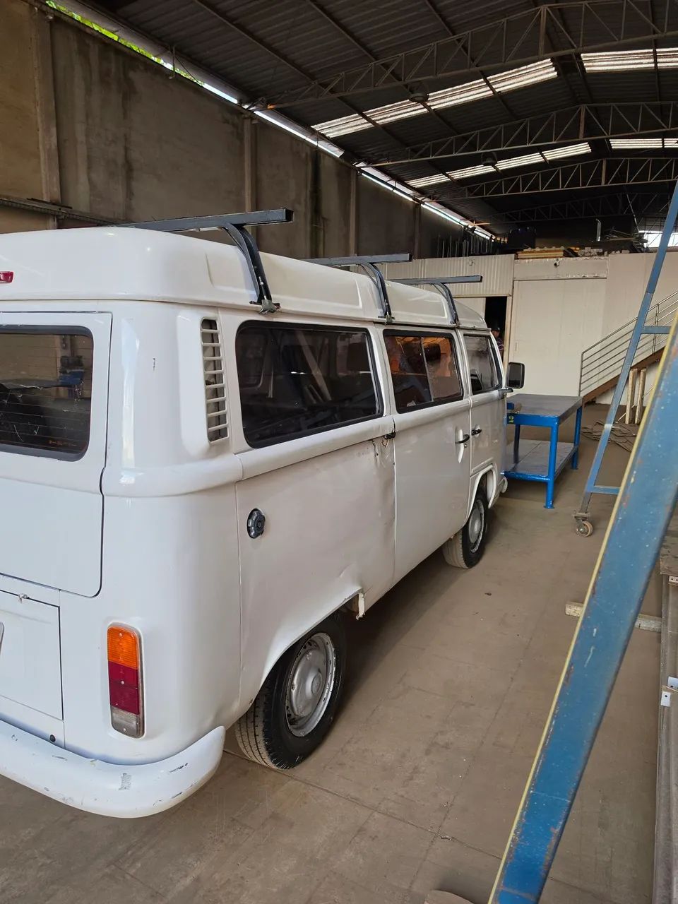 Volkswagen Kombi Kombi Standard 1.4 Mi Total Flex 8V 2012