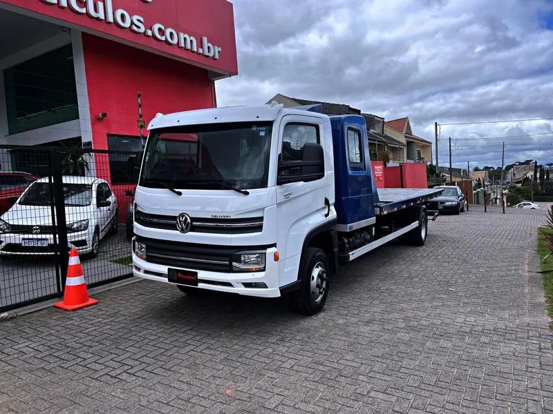 VW 11-180 DELIVERY PRIME PLATAFORMA GUINCHO 6 METROS  - Foto 2