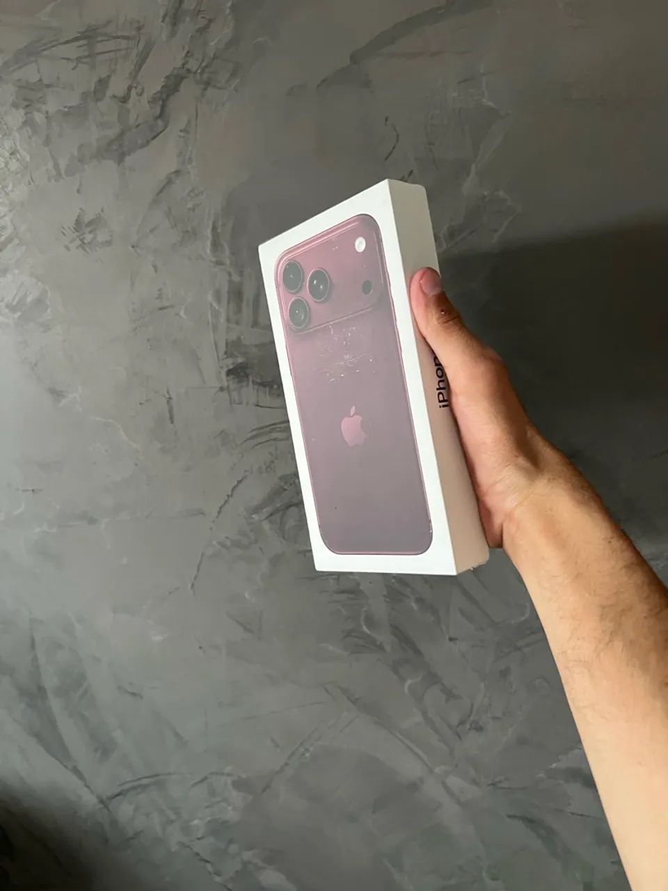 iPhone 18 pro Max vinho - Foto 2