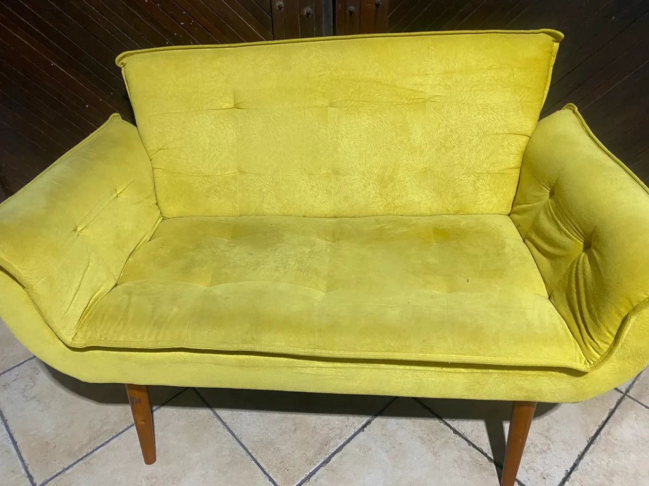 Namoradeira Amarela - Foto 4