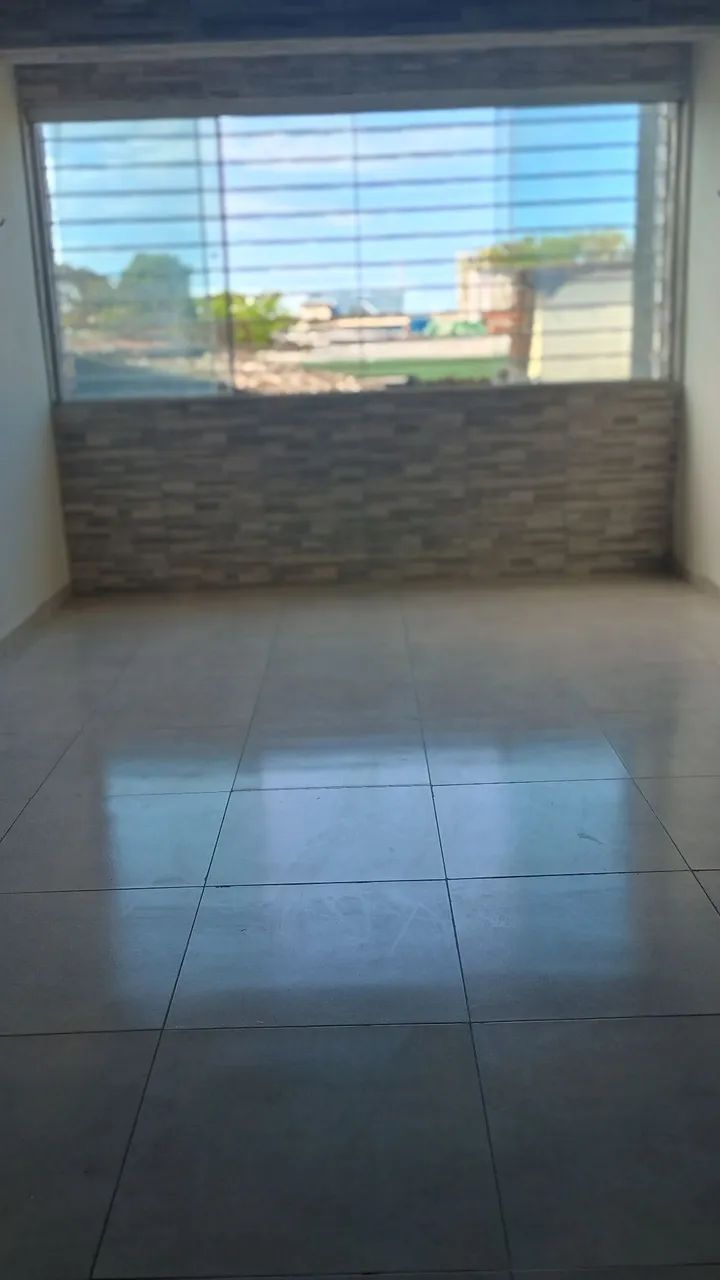 Excelente Apto 3 quartos 2 garagens por R$ 2.000,00 em Campo Grande! - Foto 2
