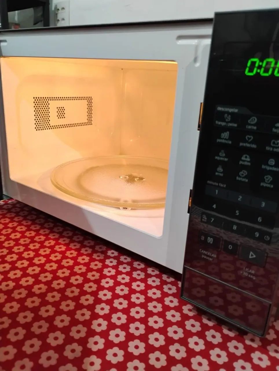 Microondas Midea 220v - Foto 2