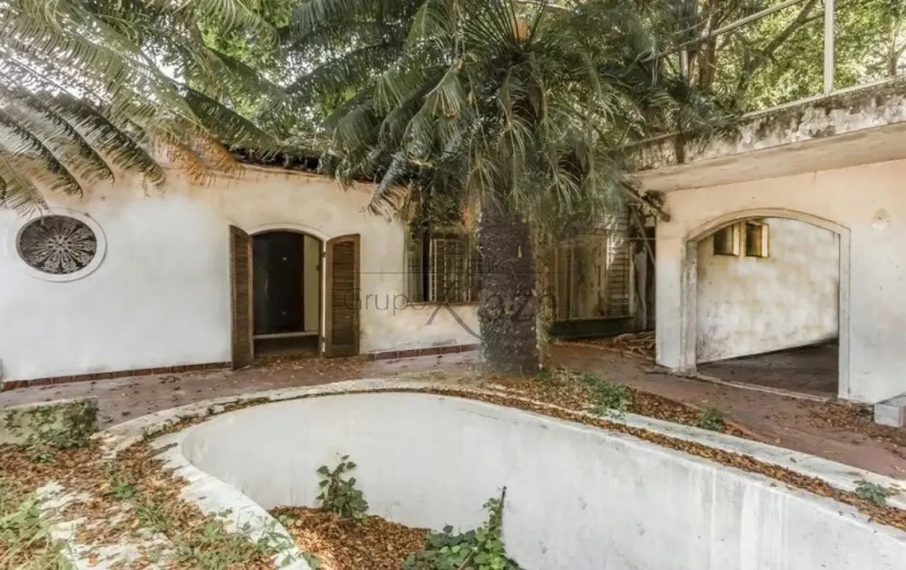Terreno - Alto de Pinheiros - 536m².