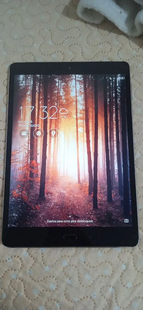 Tablet Asus ZenPad P027 - 9,7 polegadas - Ótimo para estudar 