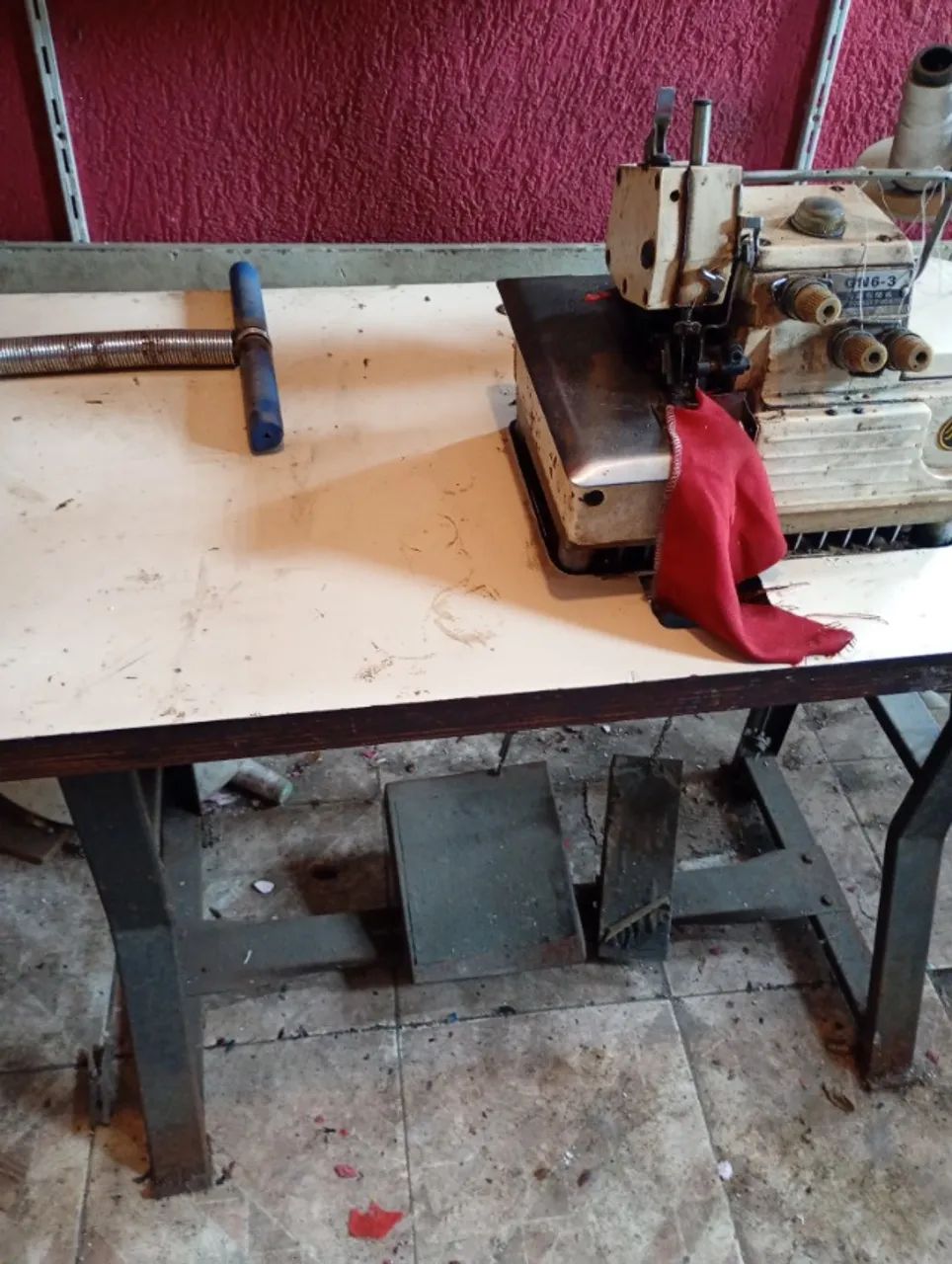 Máquina de Costura Overlock - Foto 2