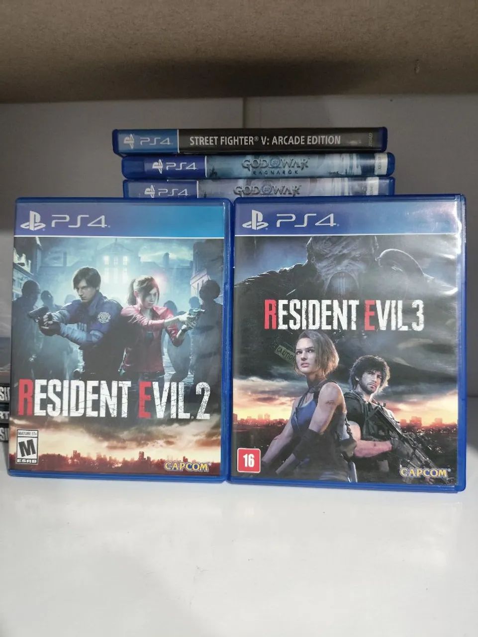 2 Resident Evil - PS4 - 2 e 3